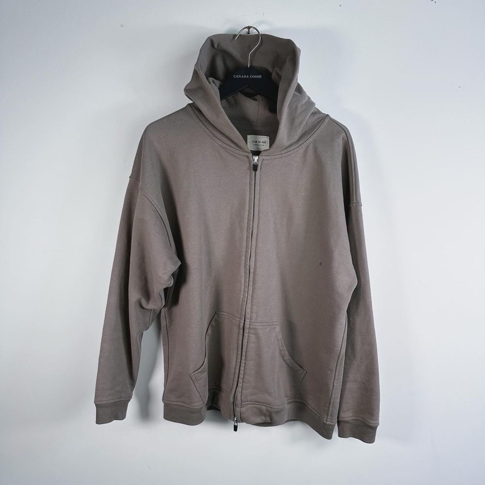 pre-owned Fear of God Sixth Collection Zip-Up Hoodie in size Medium
